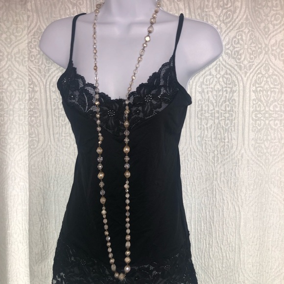 VINTAGE Glass faux pearl beaded brass necklace - Picture 4 of 8